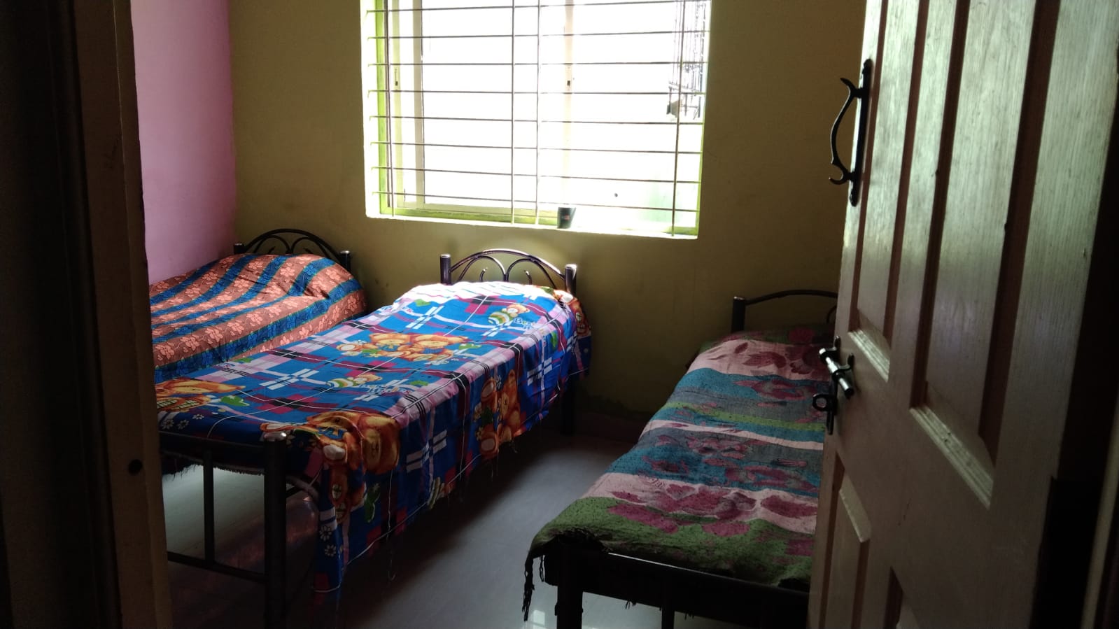 Shine Star Pg For Gents – property image