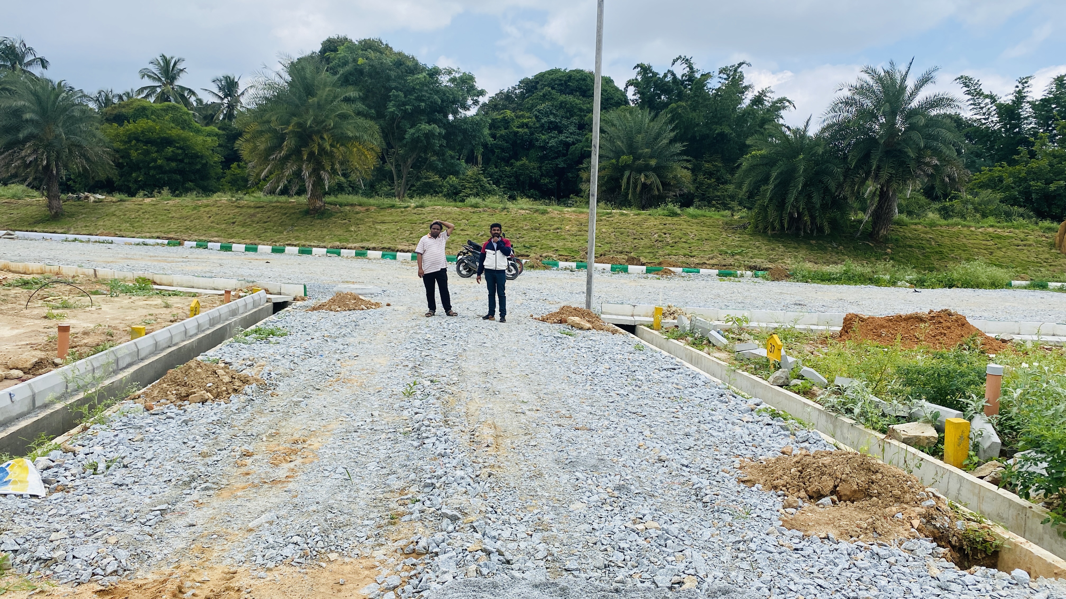 Aishwarya lake view – property image