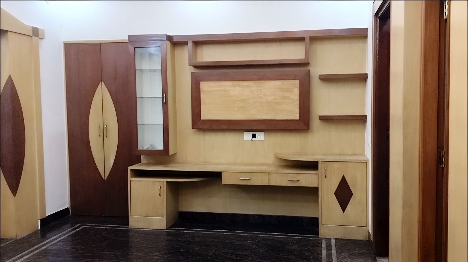 Indepented House - Green Woods Layout, Varanasi Road
